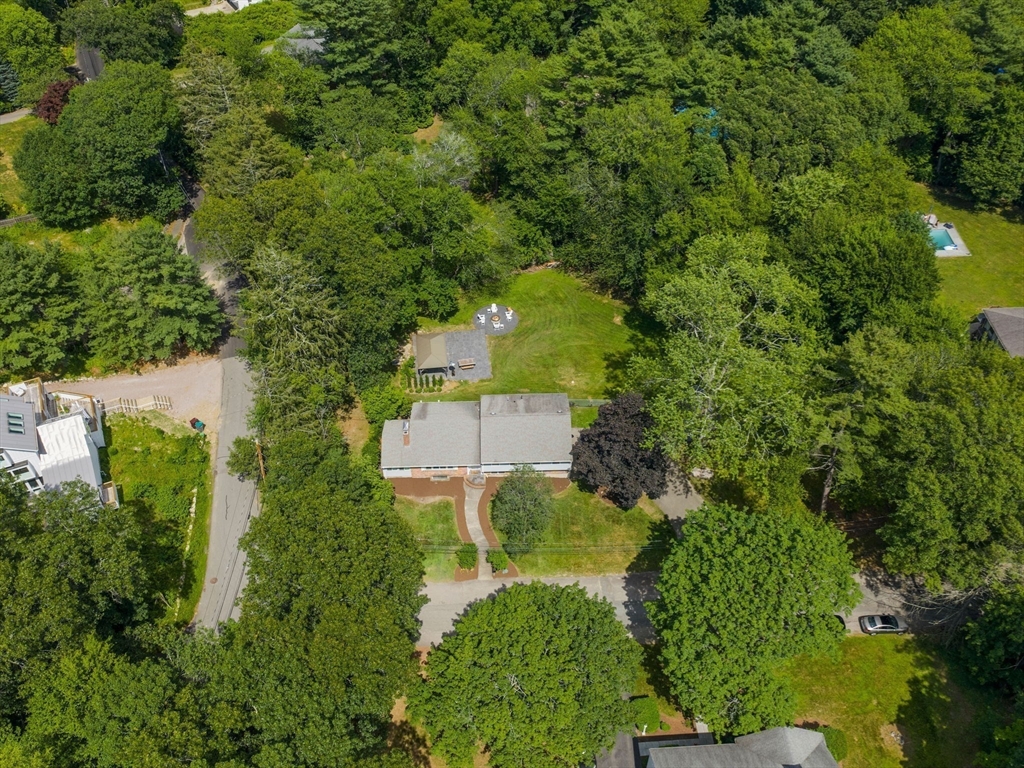 8 Karen Pines Street
