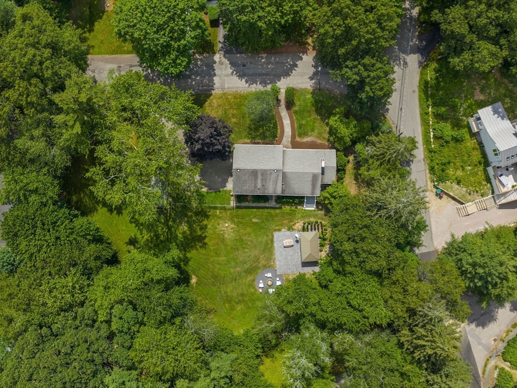 8 Karen Pines Street