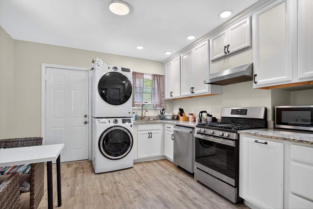 149 Clay St # 2