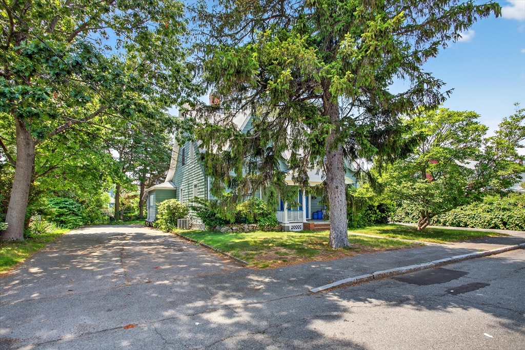 149 Clay St # 2