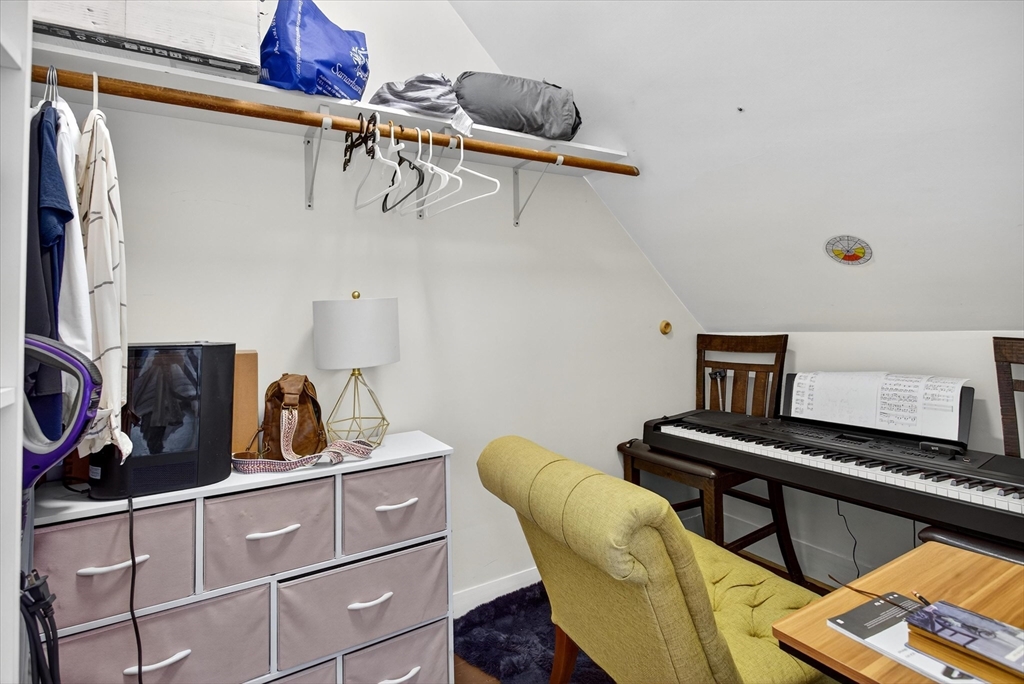 149 Clay St # 2
