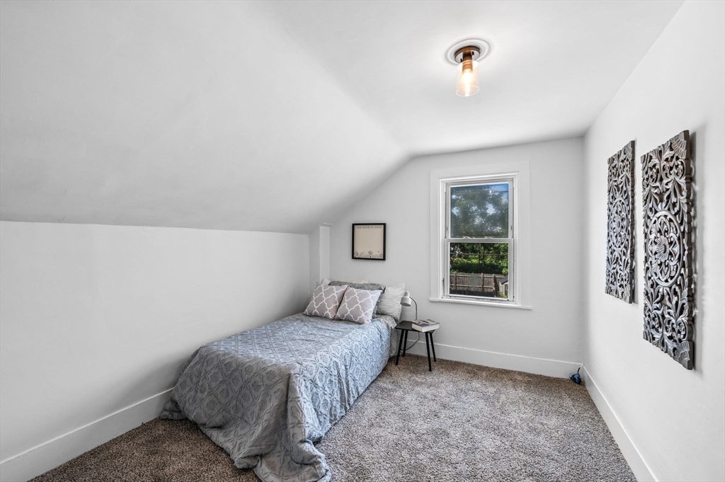 12 Planters St, Salem