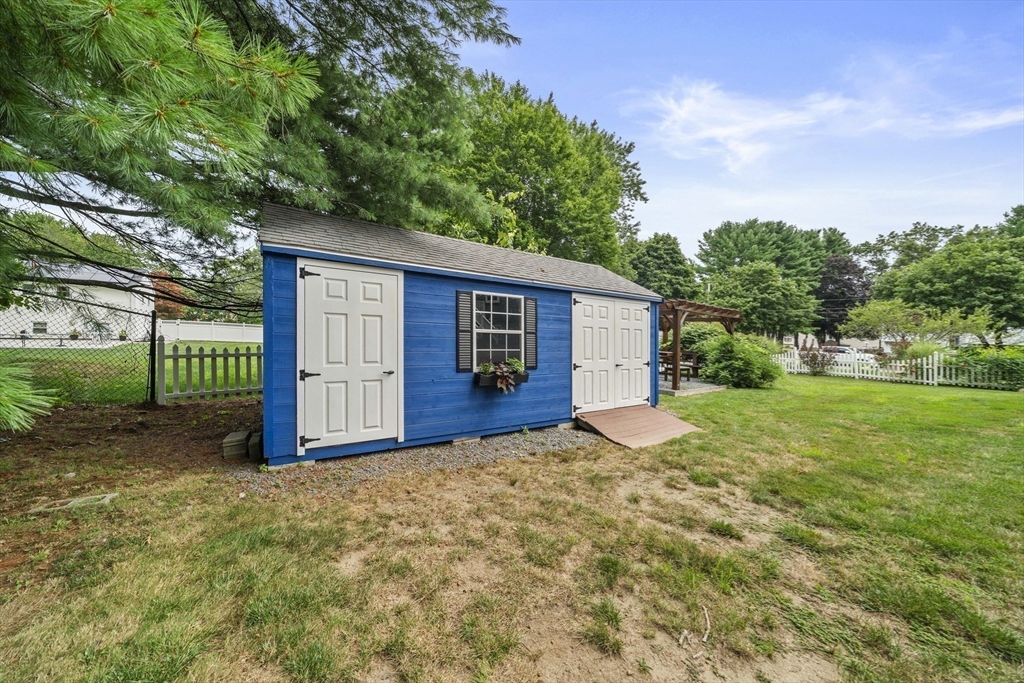 111 Zabrosky Ave