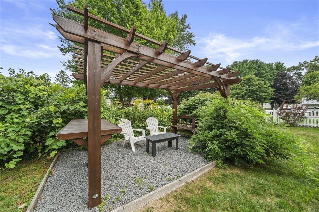111 Zabrosky Ave