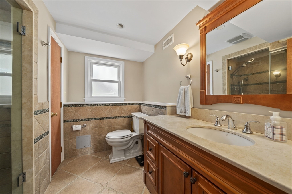 111 Zabrosky Ave