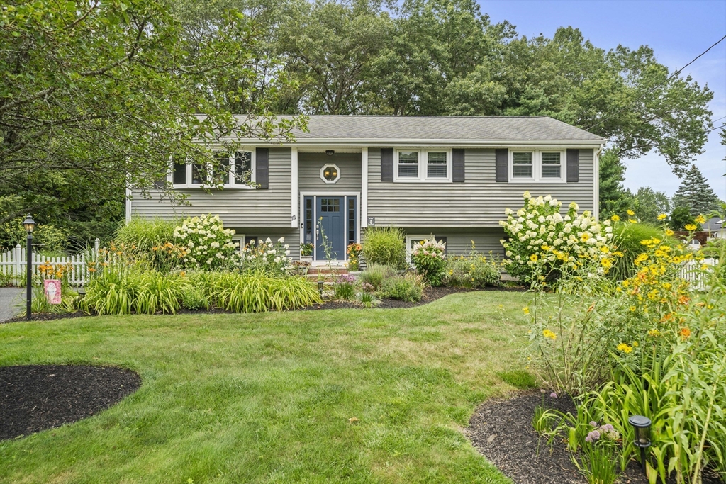 111 Zabrosky Ave