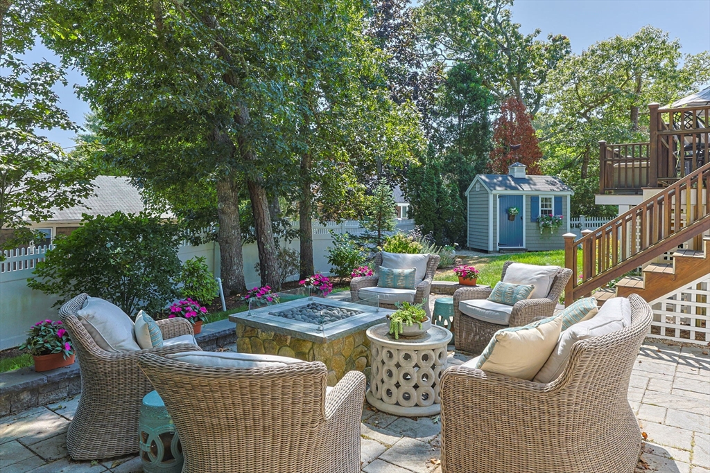 63 Idle Way