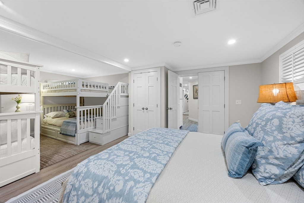 63 Idle Way