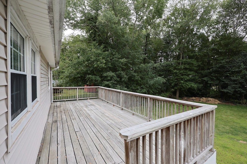 24 Fraser Rd