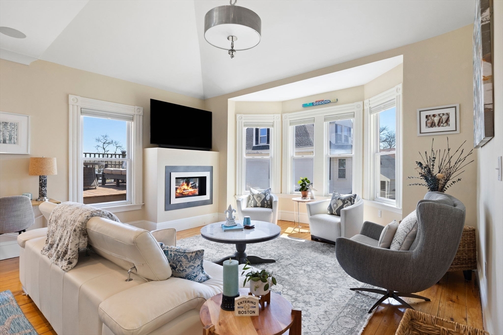 201 Savin Hill Ave # 2