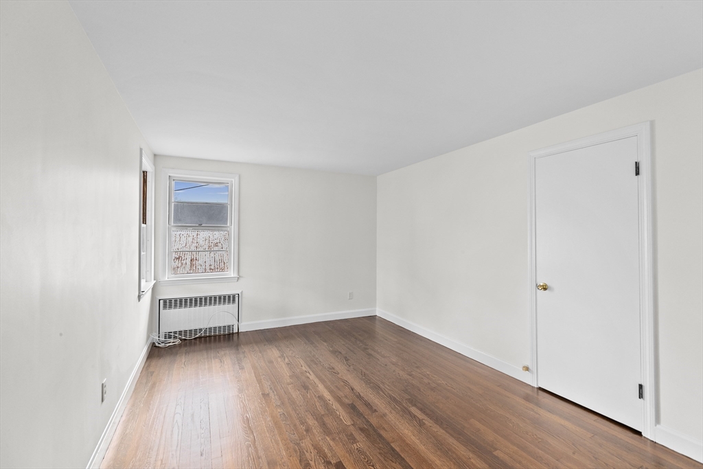 41 J St # 1