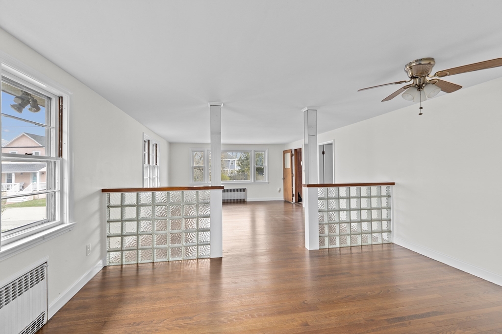 41 J St # 1