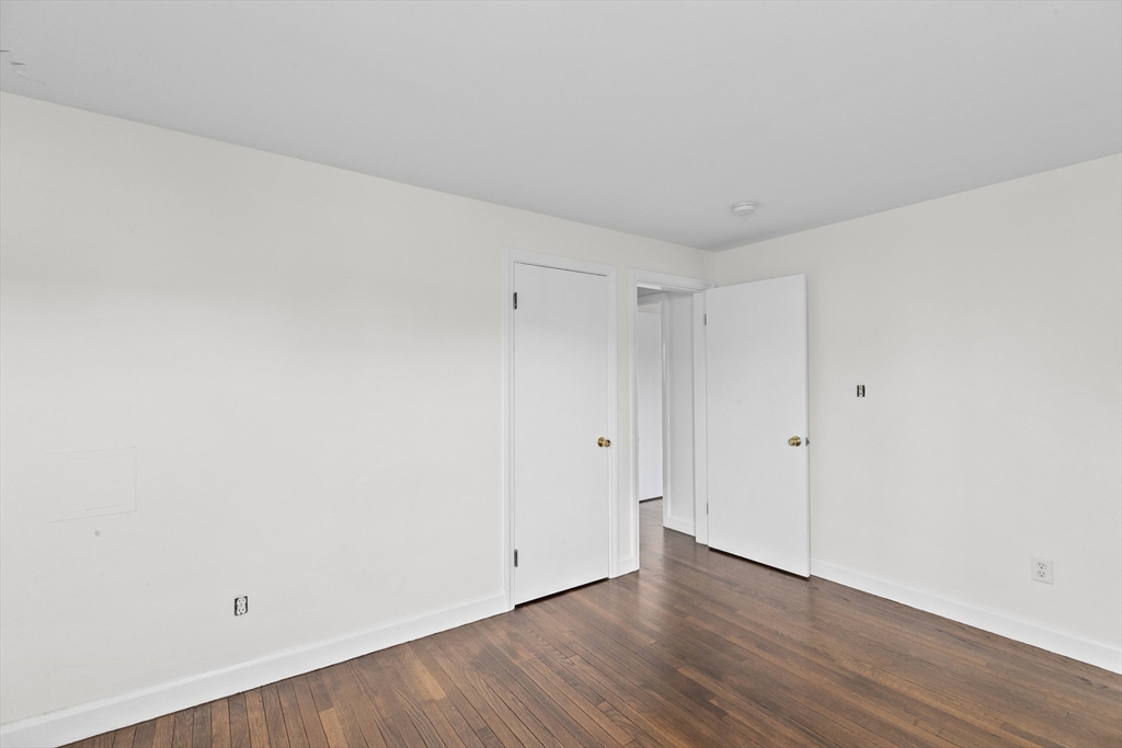41 J St # 1
