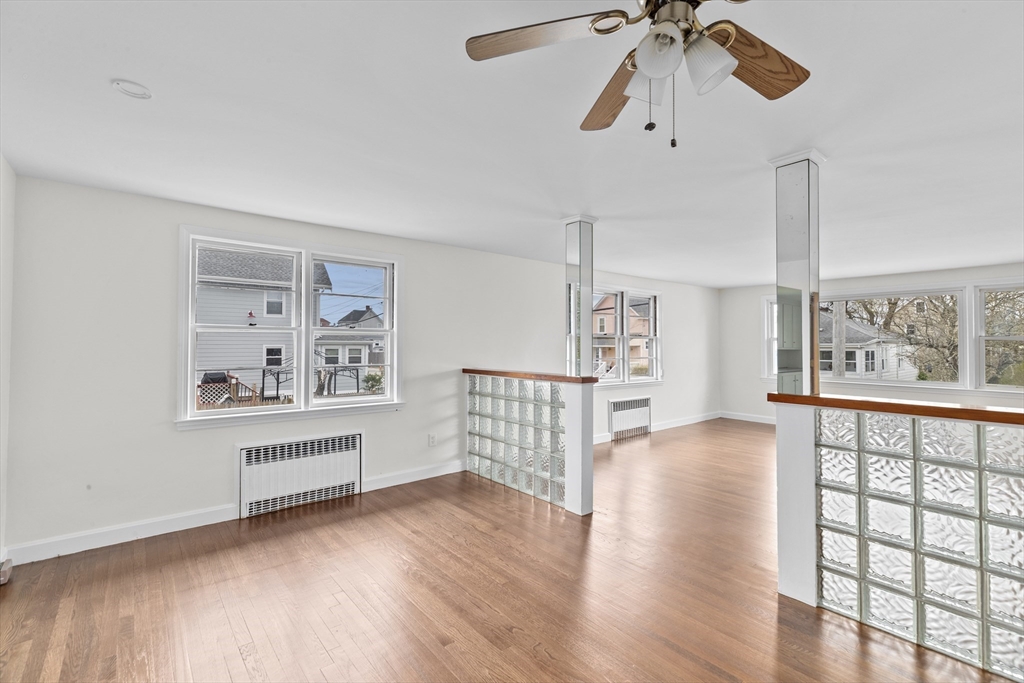41 J St # 1