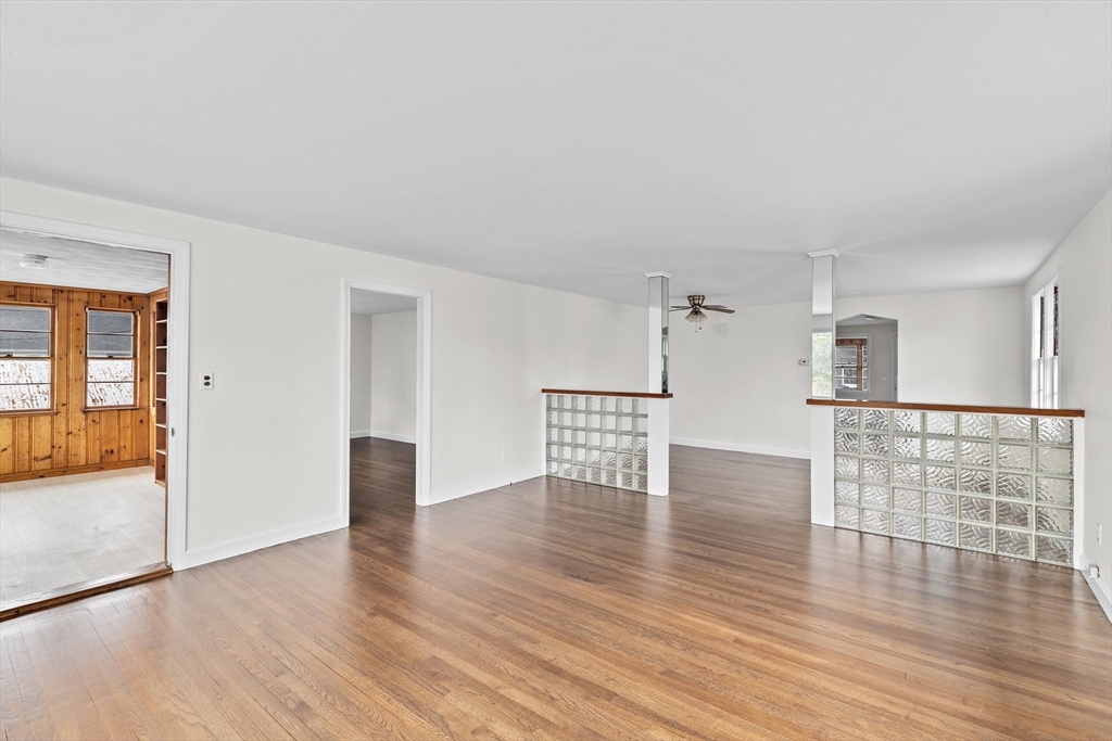 41 J St # 1