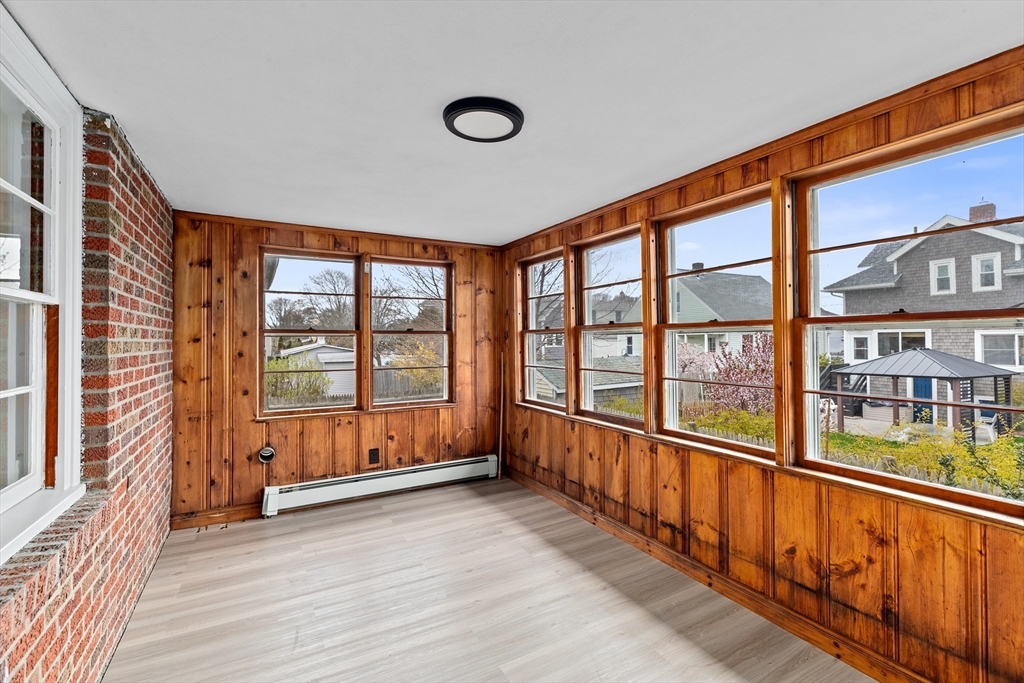 41 J St # 1