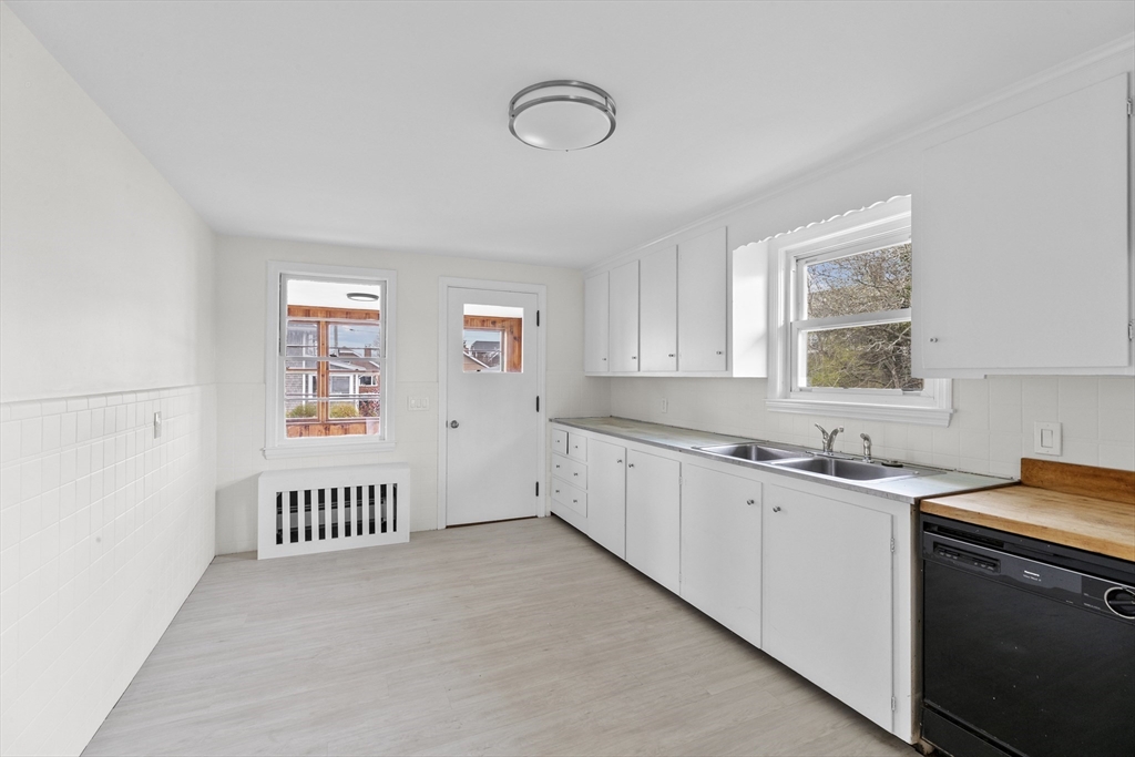 41 J St # 1