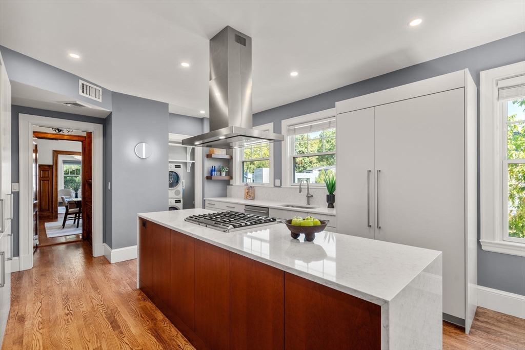 86 Greenough St # 3