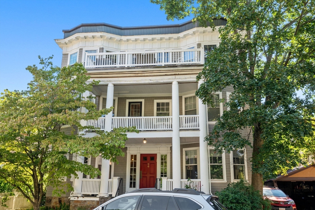 86 Greenough St # 3