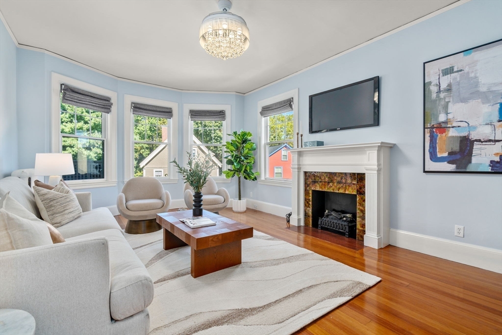86 Greenough St # 3