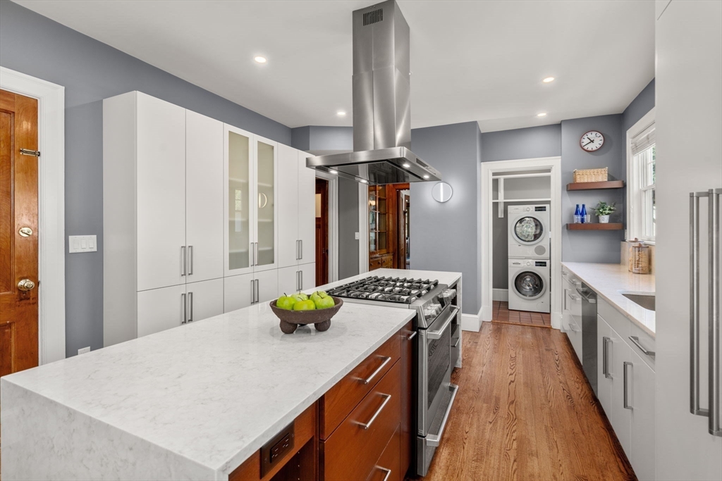 86 Greenough St # 3