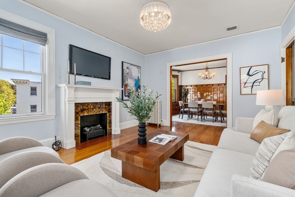 86 Greenough St # 3
