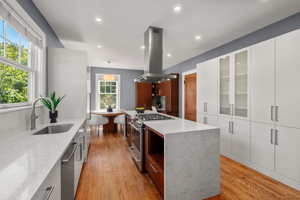 86 Greenough St # 3