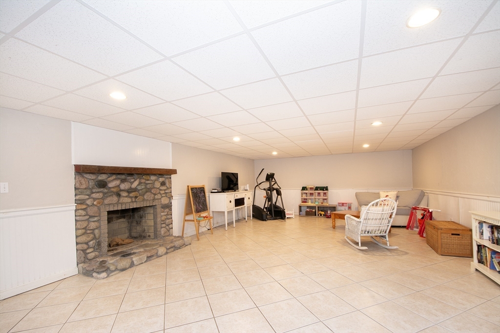 52 Oceanside Dr # 52