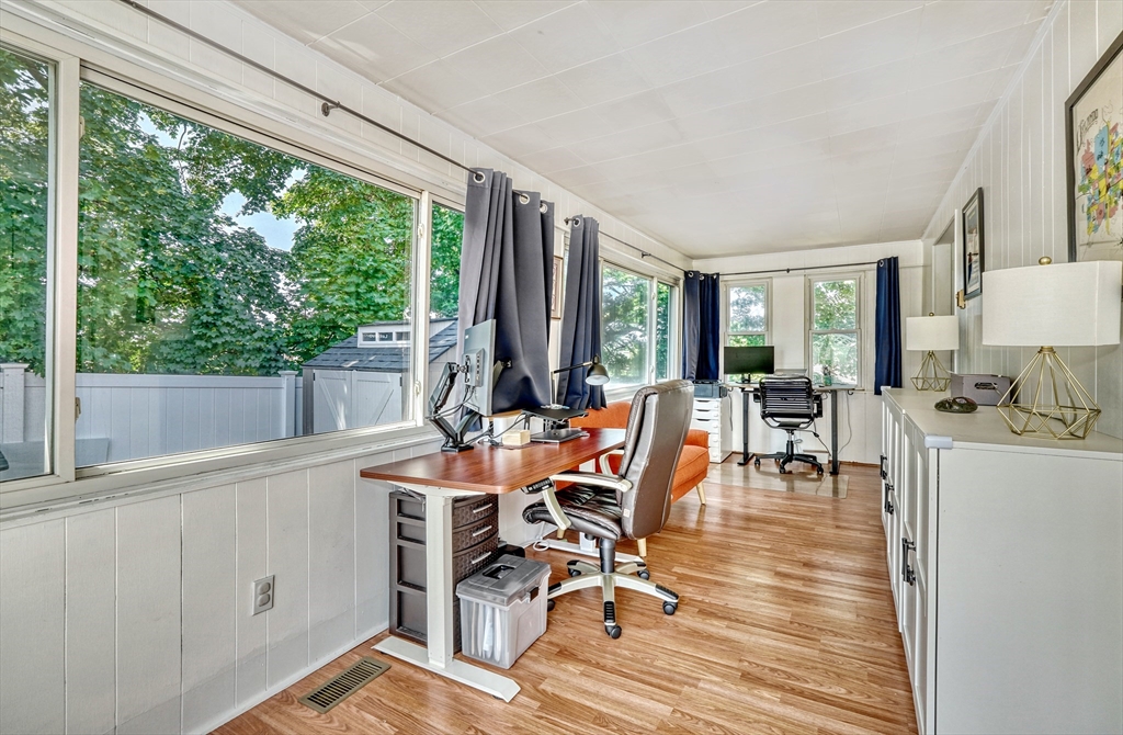 5 Mc Donald Rd, Medford