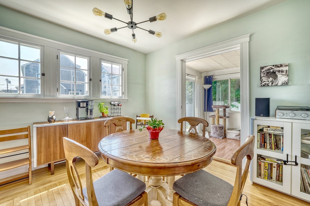 5 Mc Donald Rd, Medford