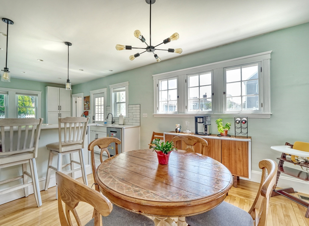 5 Mc Donald Rd, Medford