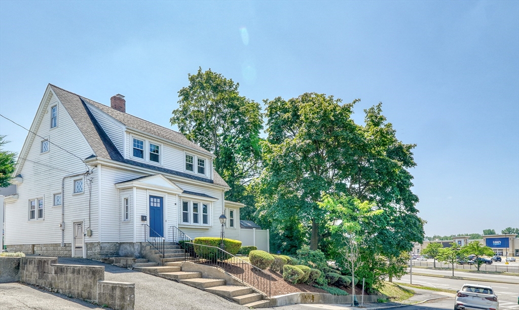 5 Mc Donald Rd, Medford