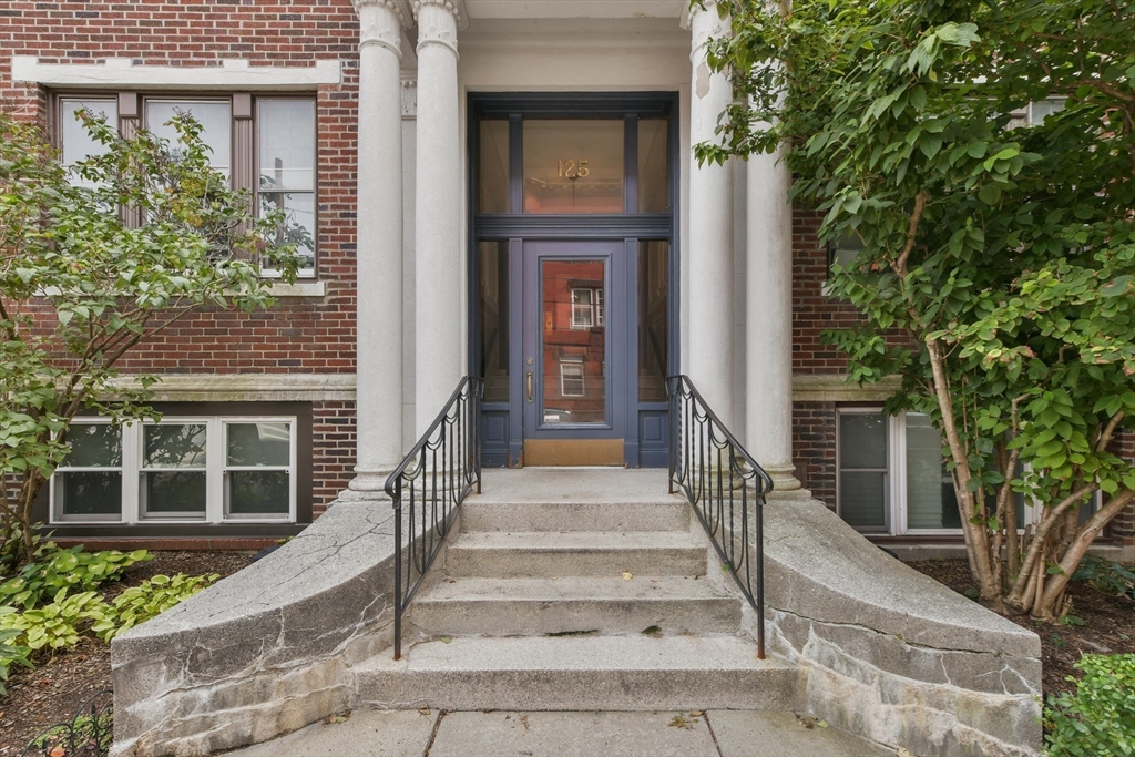 125 Park St # 6