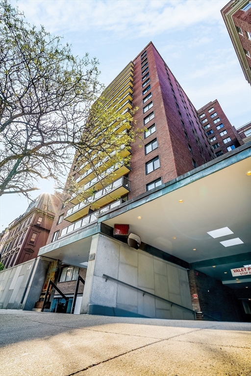 180 Beacon Street # 7F