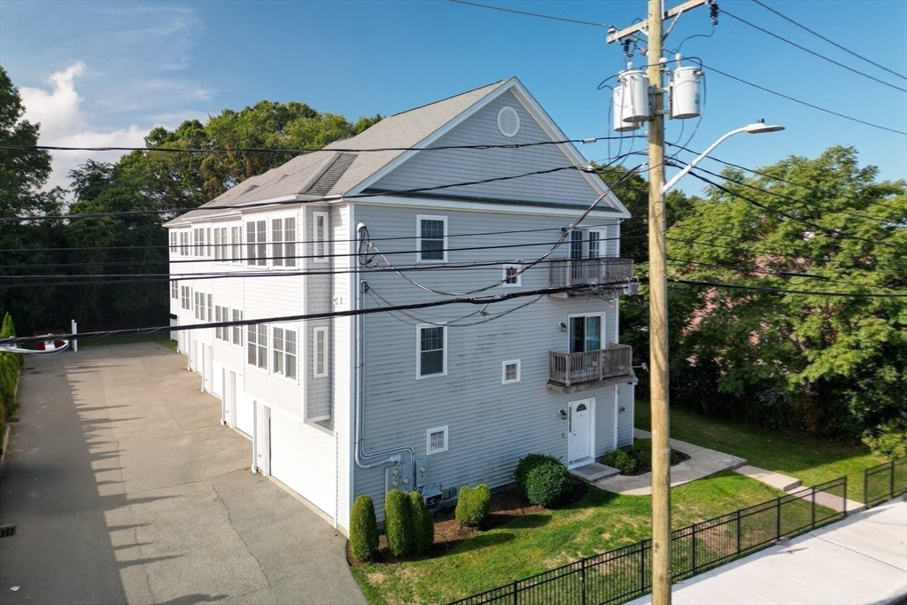 397 Sea Street # A