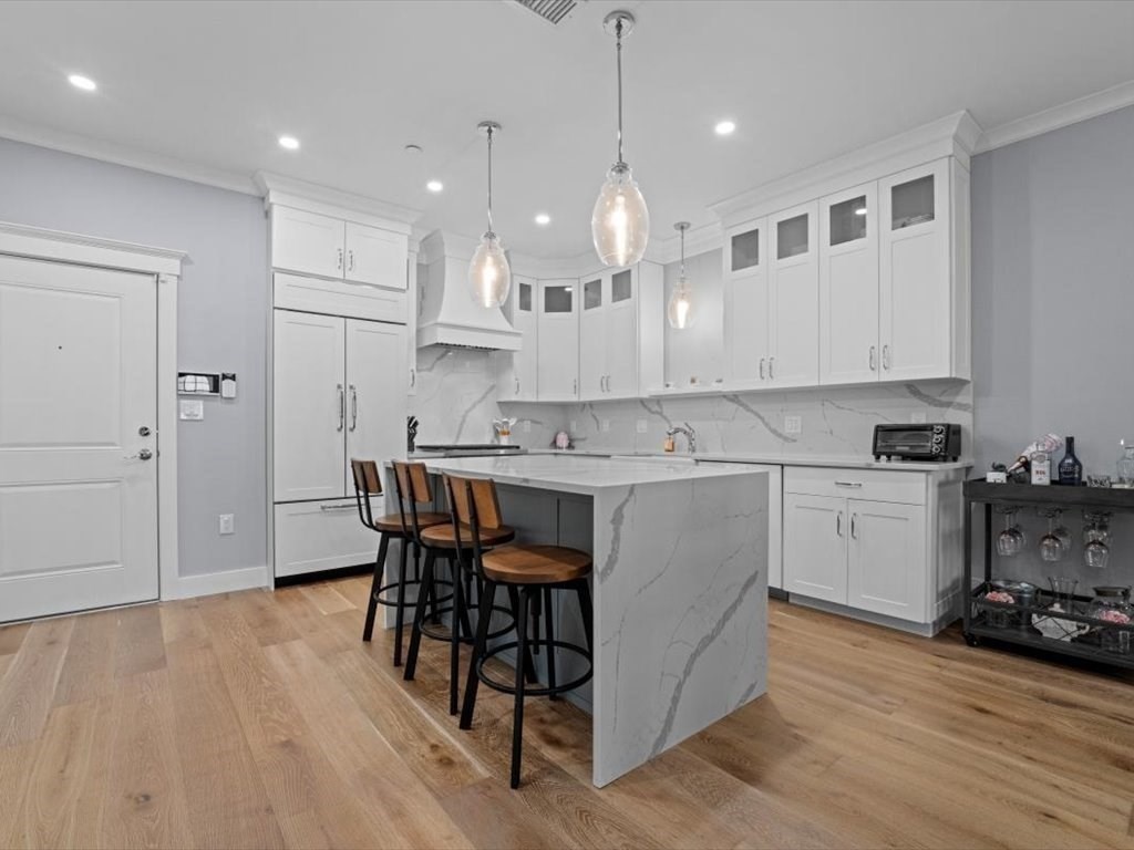 298 Washington Street # 210