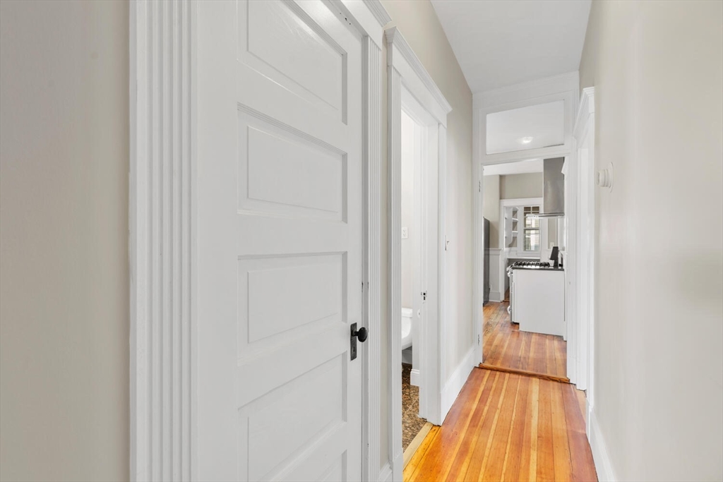 1640 Columbia Rd # 1