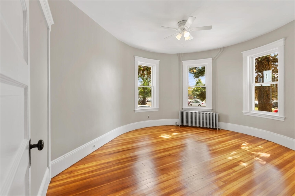 1640 Columbia Rd # 1