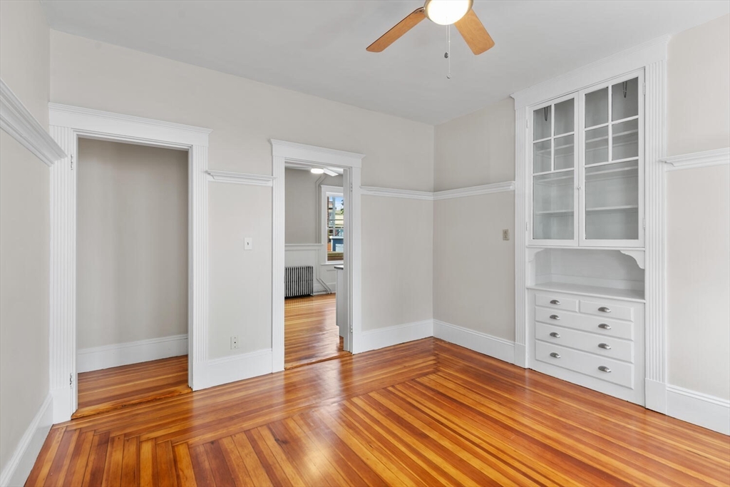 1640 Columbia Rd # 1