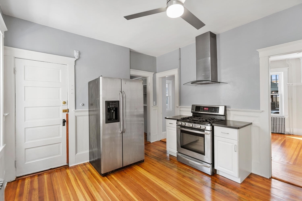 1640 Columbia Rd # 1