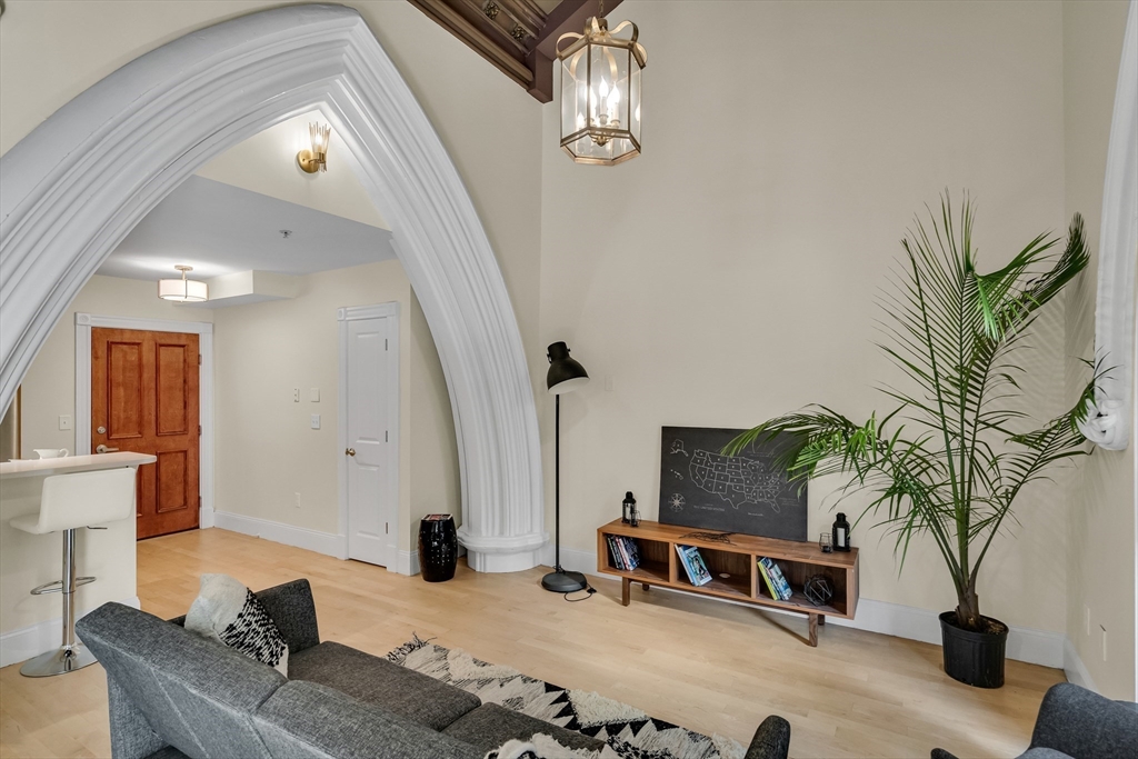 45 West Broadway # 308