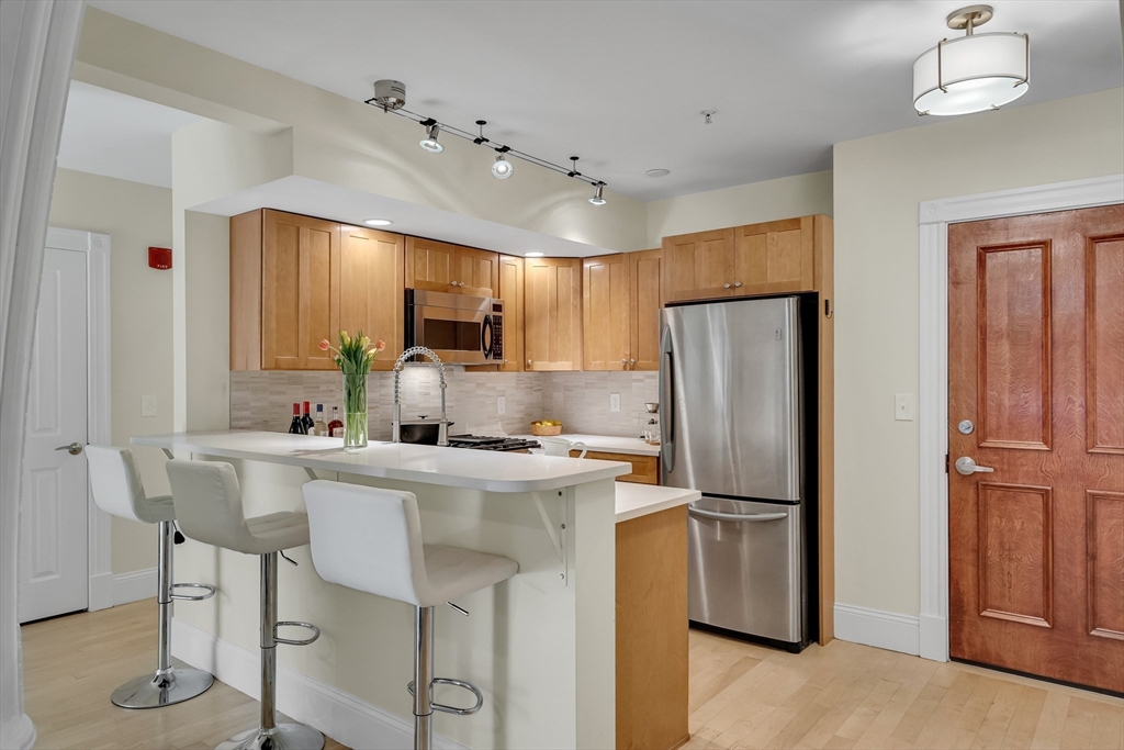 45 West Broadway # 308