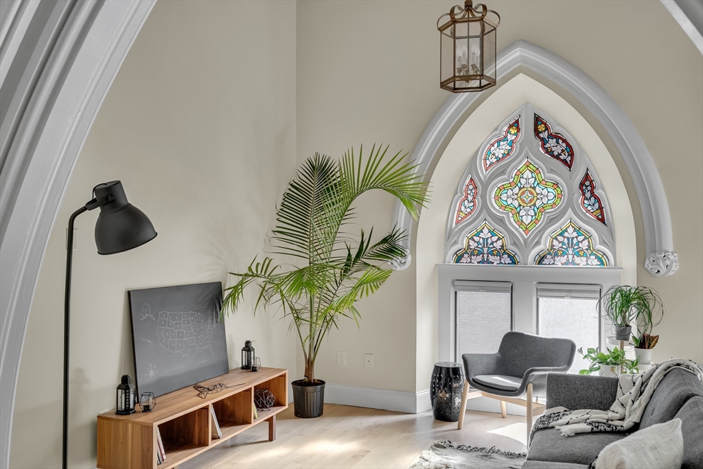 45 West Broadway # 308