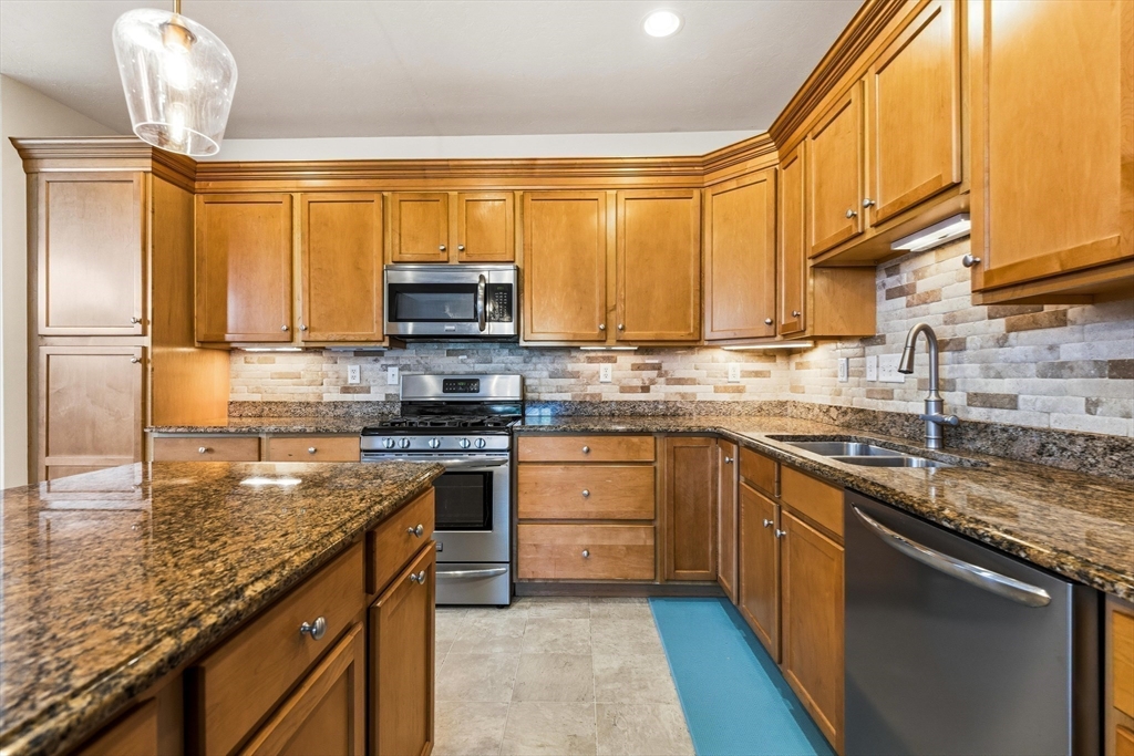 602 Devenwood Way # 602, Clinton Unit: 602