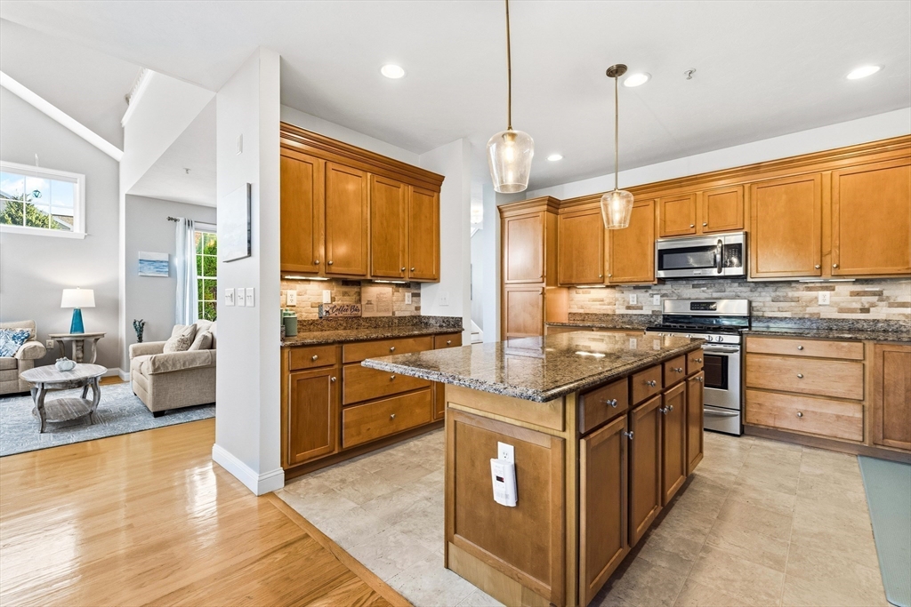 602 Devenwood Way # 602, Clinton Unit: 602