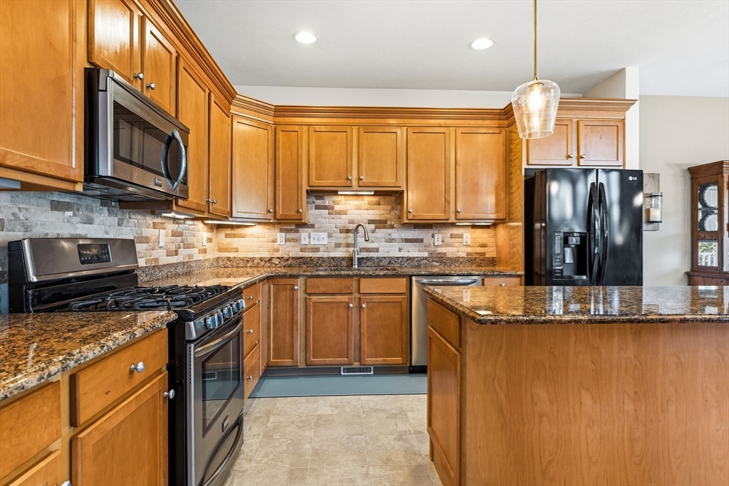 602 Devenwood Way # 602, Clinton Unit: 602