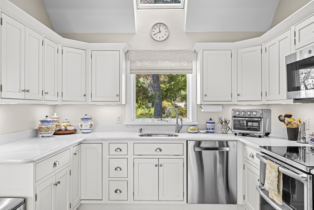 100 Pond Street # 10