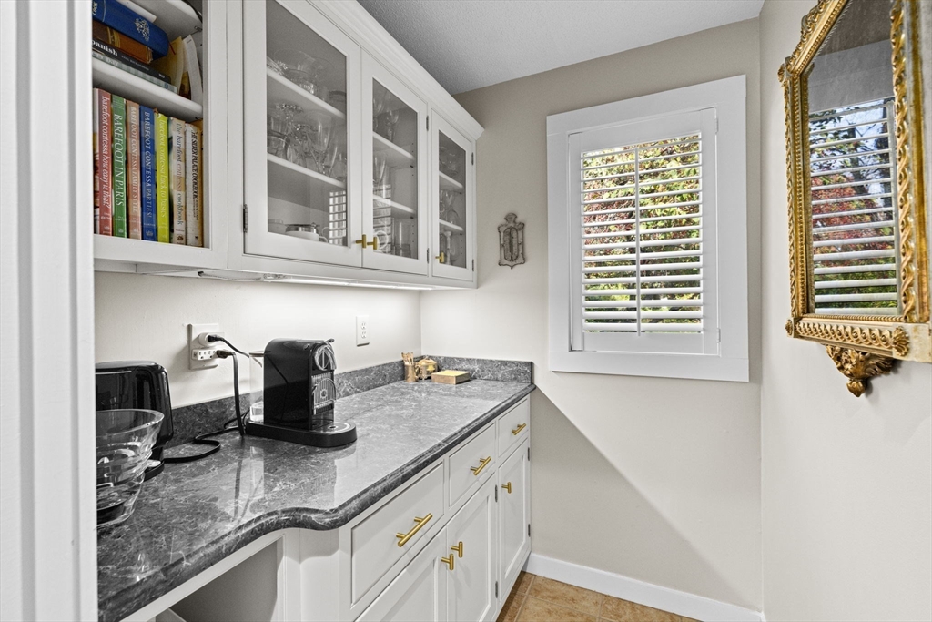 100 Pond Street # 10