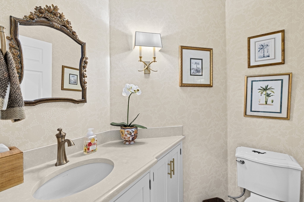 100 Pond Street # 10