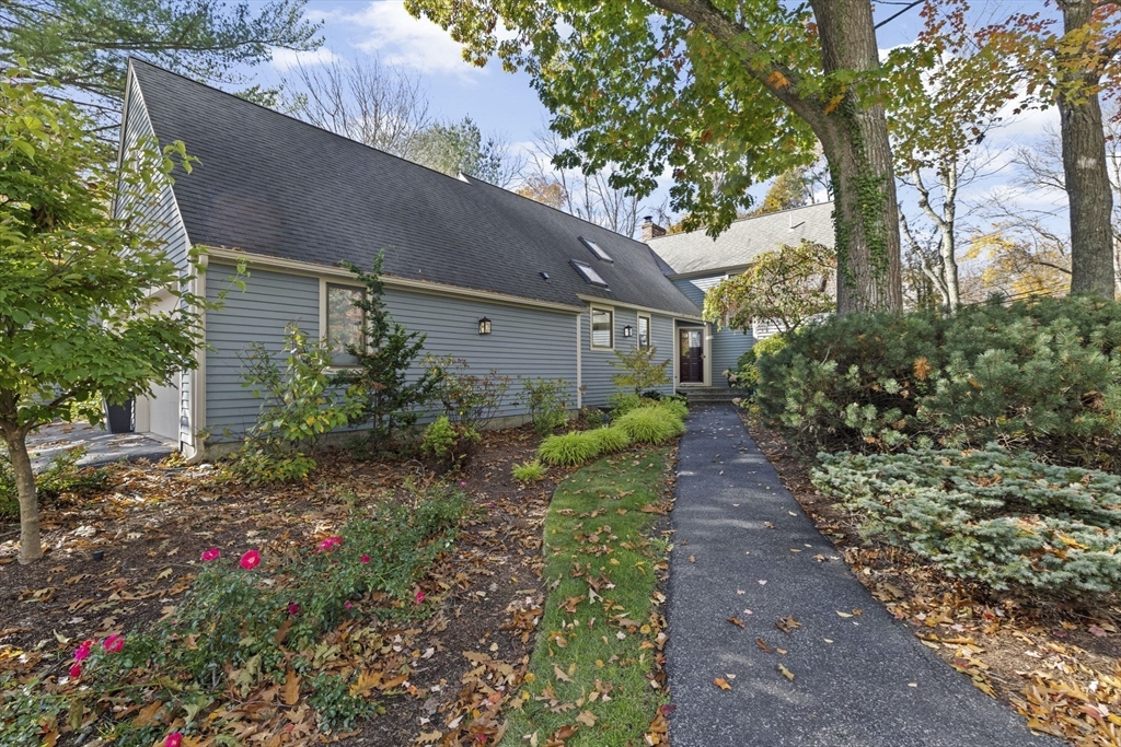 100 Pond Street # 10